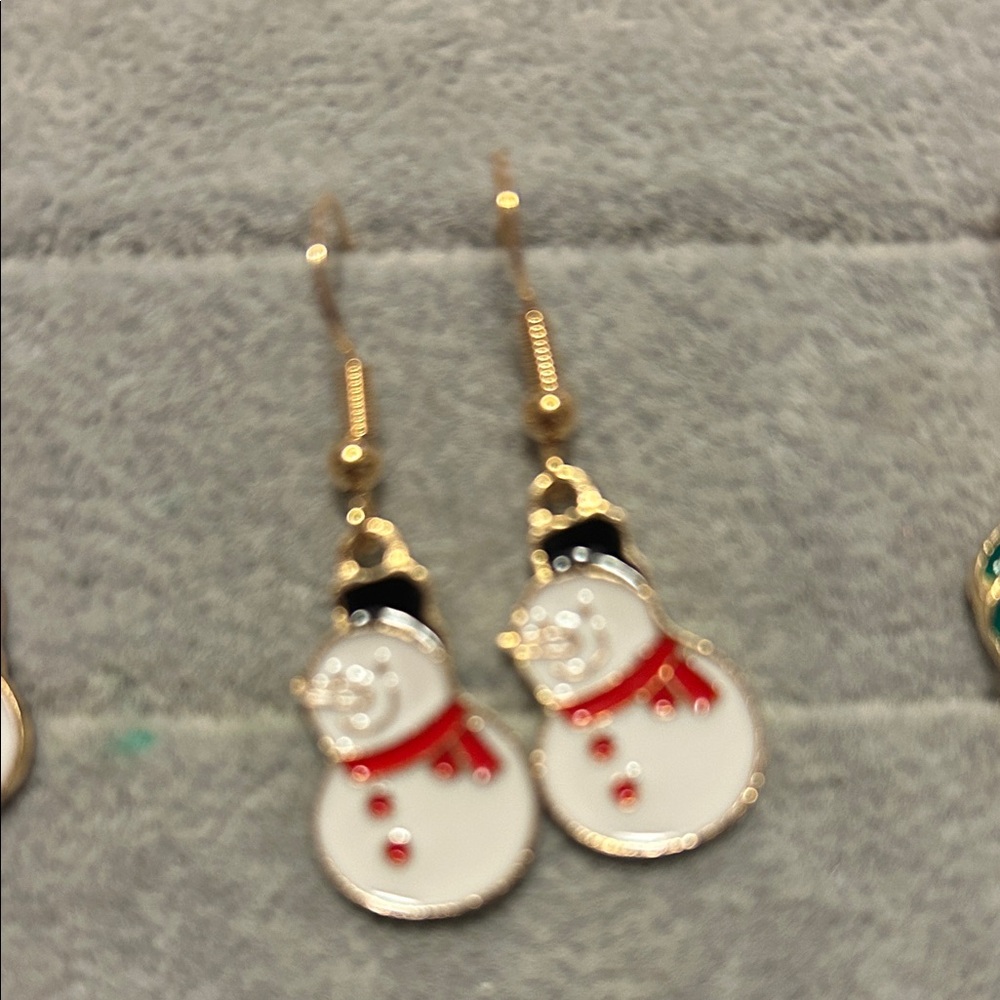 Festive Holiday Earrings (Choose 1) - Picture 15 of 16